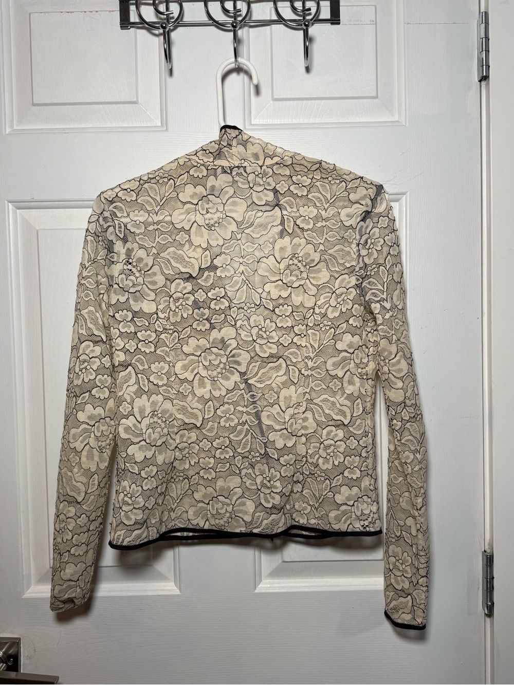 Aritzia Floral Blouse - Picture 2 of 2